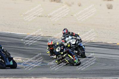 media/Dec-07-2025-CVMA (Sun) [[3e7d2de5dc]]/Race 10-Formula 40 Open/